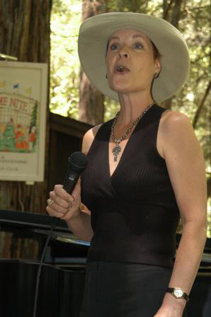 Laura Singing